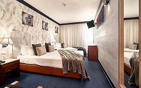 Galeria Suite Hotel